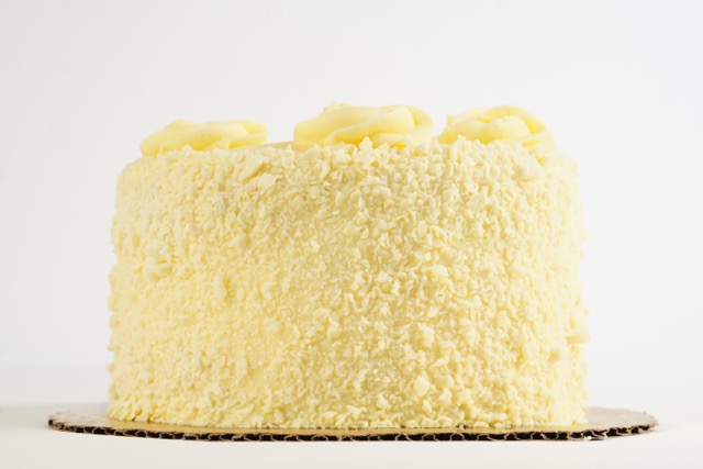 Double Lemon Cake - 6 inch - Image 3