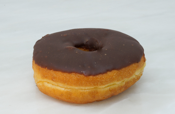 Chocolate Raised Ring Donuts- 6pk