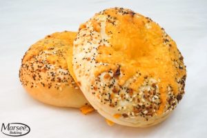Everything Cheddar Bagel - sliced - 4pk